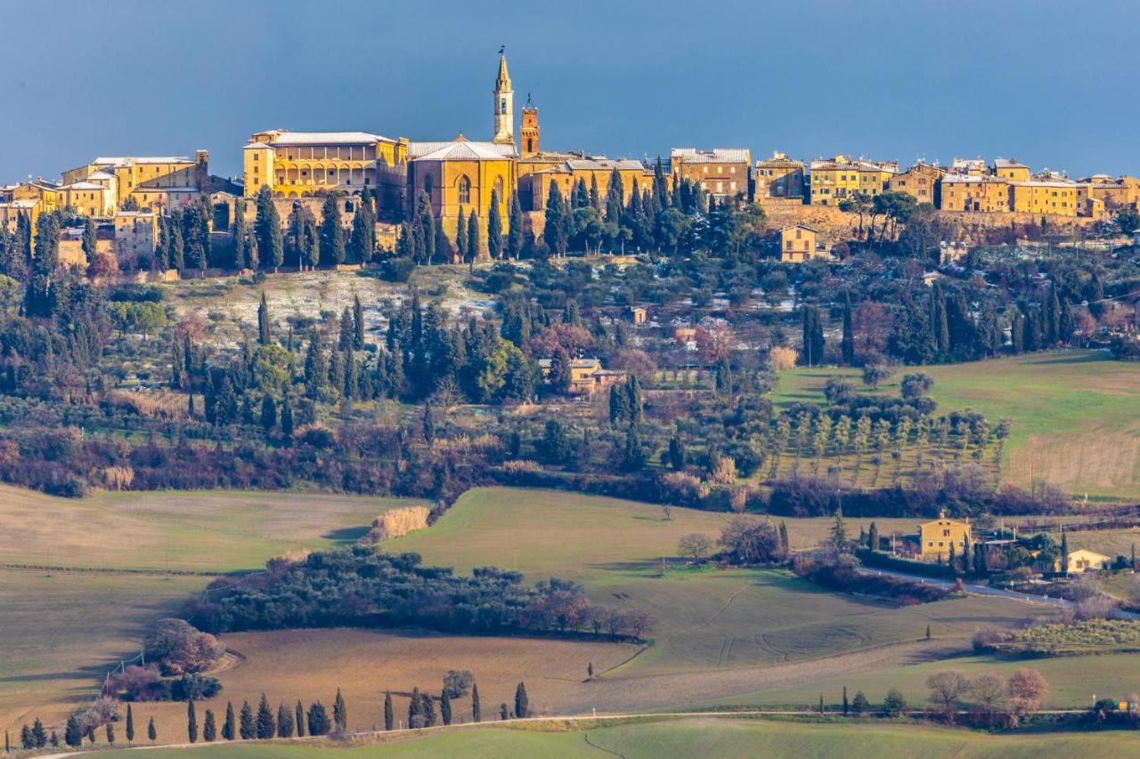 Agriturismo Poggio Tobruk Пиенца Екстериор снимка